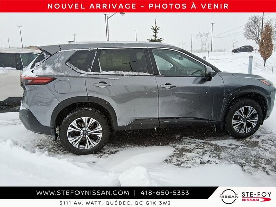 Nissan Rogue S6268 2022 Gris