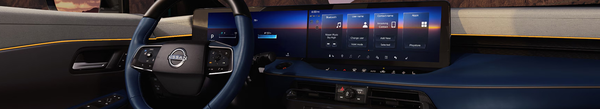 Habitacle de la Nissan LEAF avec volant et double écran numérique